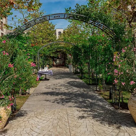 Menada In Cascadas Apart Otel 3*