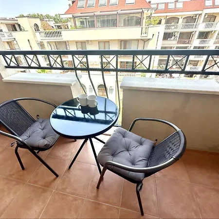 Menada In Cascadas Apart Otel