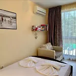 Menada In Cascadas شقة فندقية 3*
