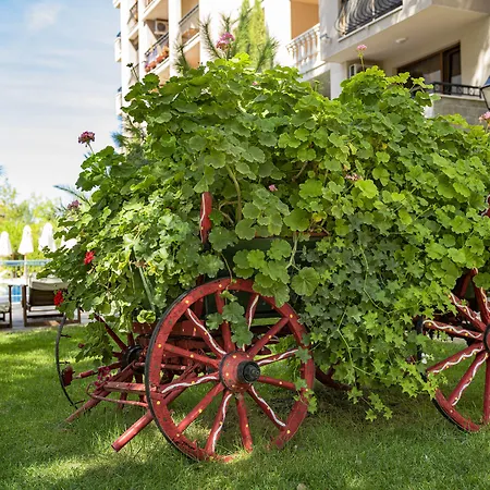 Aparthotel Menada In Cascadas Sunny Beach