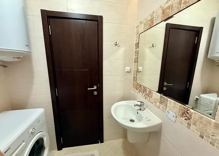 Menada In Cascadas 3*