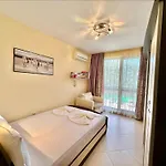 Menada In Cascadas Aparthotel 3*