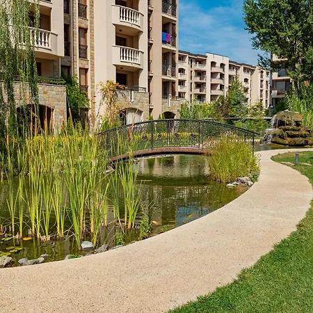 Menada In Cascadas Sluneční pobřeží