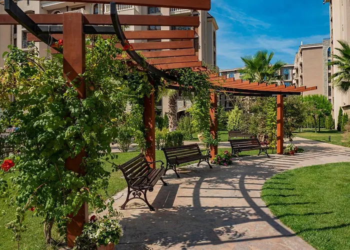 Menada In Cascadas 3* Slantchev Briag