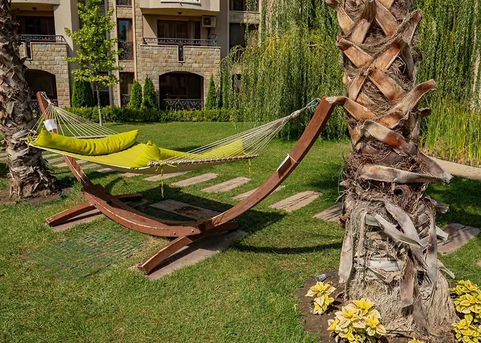 Menada In Cascadas Slantchev Briag